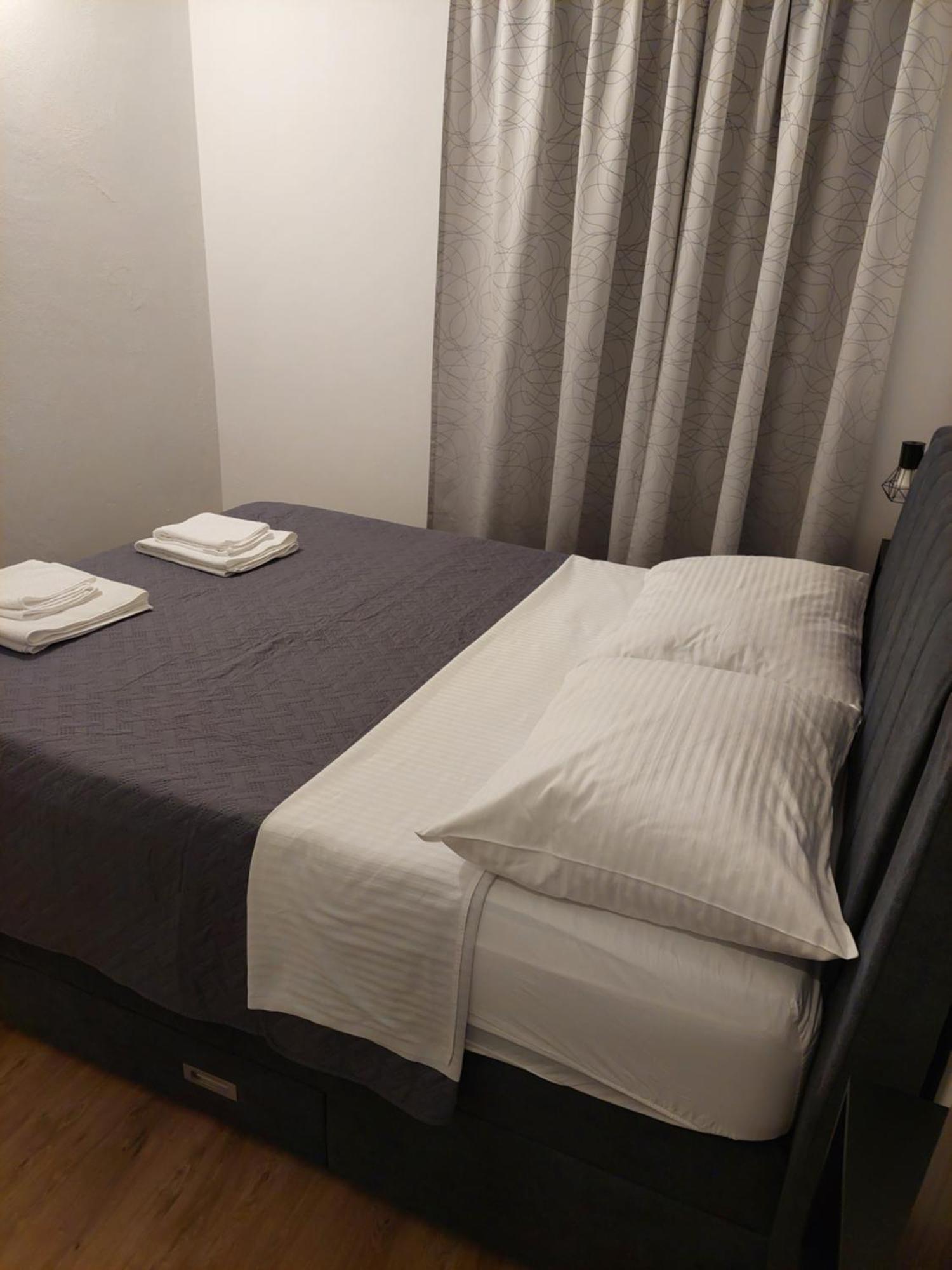 Apartmani Karla Paklenica Starigrad Paklenica Exteriér fotografie
