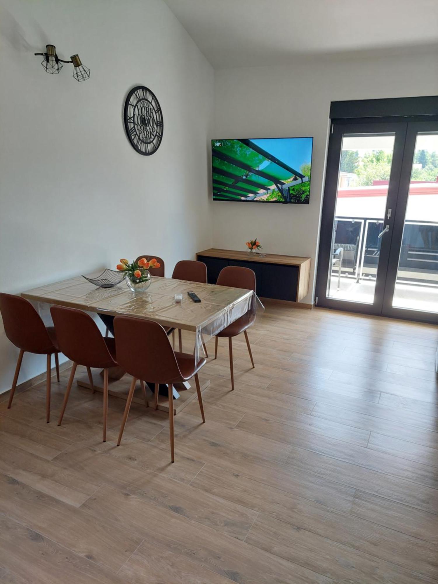Apartmani Karla Paklenica Starigrad Paklenica Exteriér fotografie