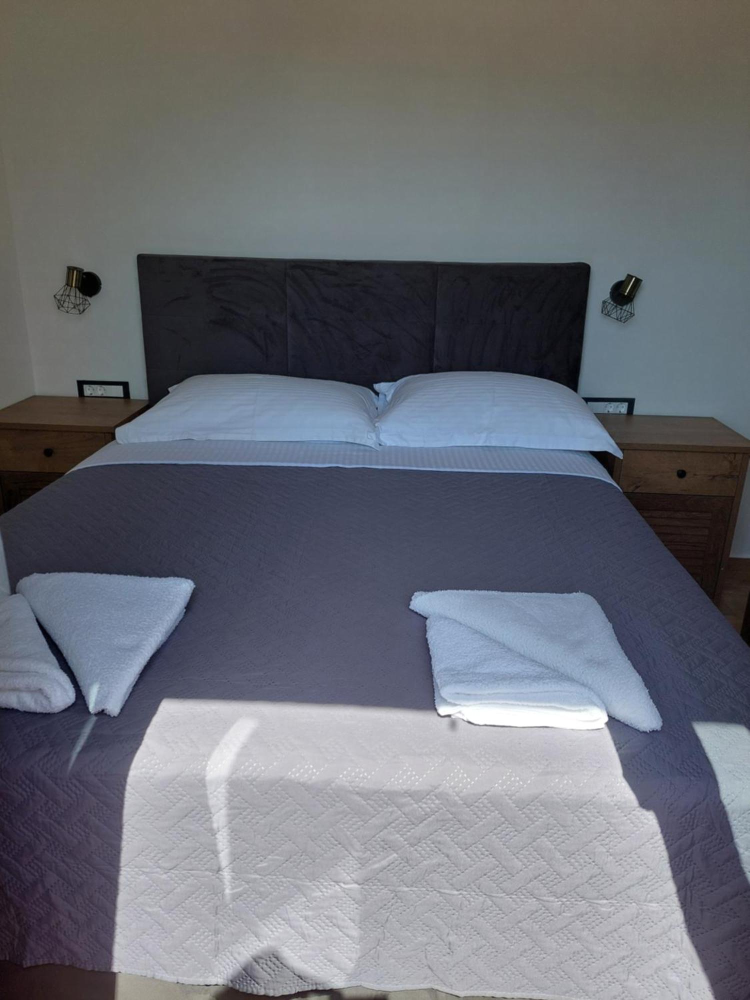 Apartmani Karla Paklenica Starigrad Paklenica Exteriér fotografie