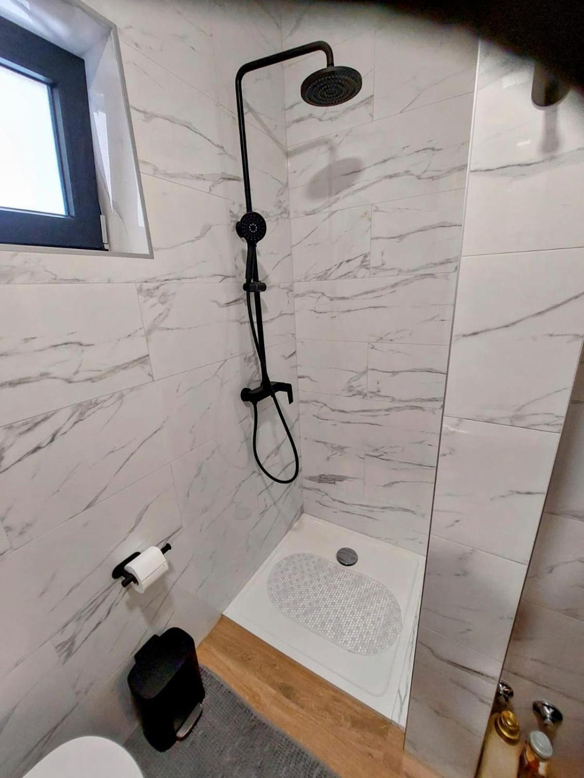 Apartmani Karla Paklenica Starigrad Paklenica Exteriér fotografie